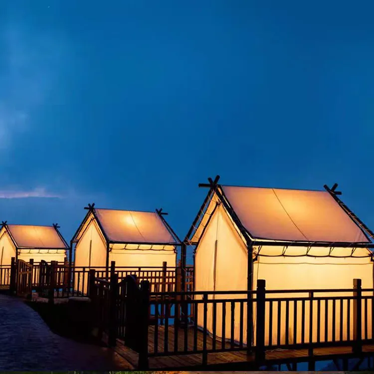 Accommodatie buiten campingtent